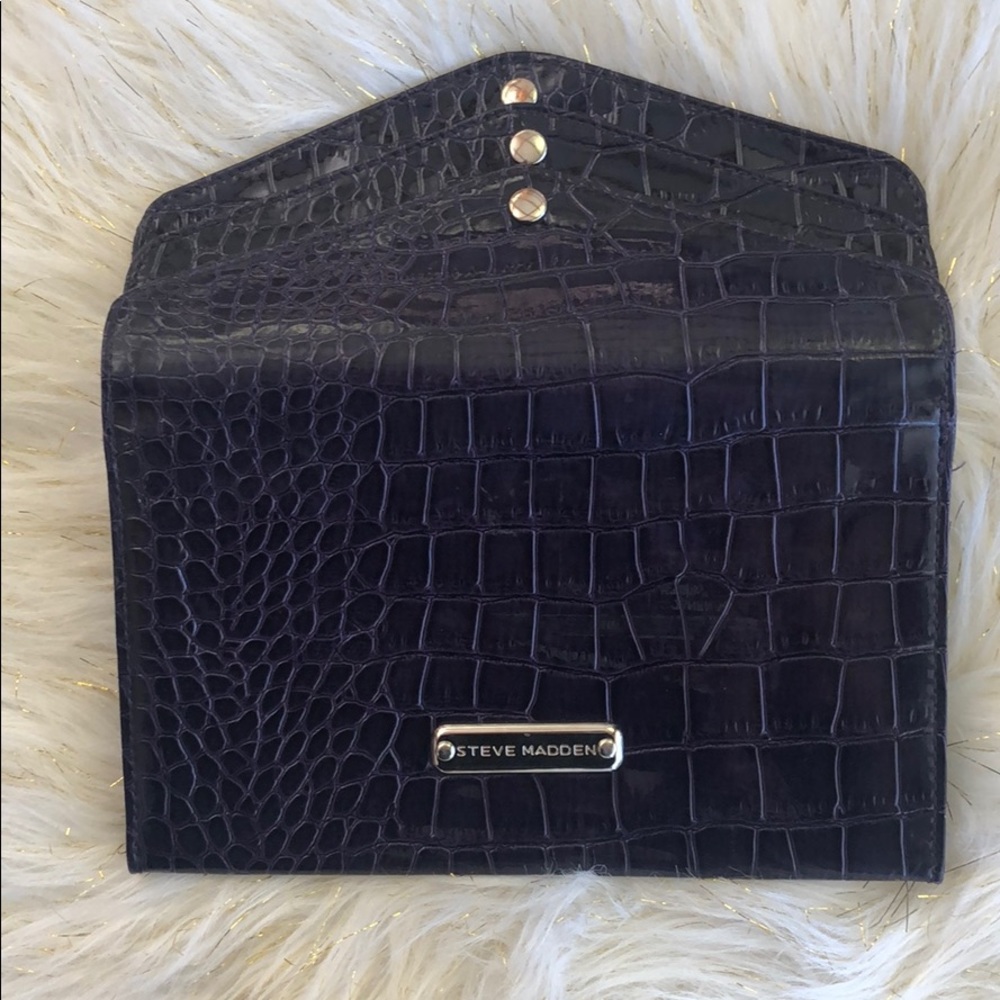 Steve Madden Tri-Fold Alligator Wallet✨ - Picture 7 of 8